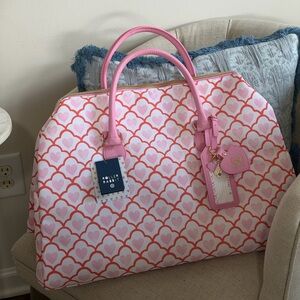 SOLD OUT Roller Rabbit x Target Geo Hearts Softside Duffel Bag in Pink
